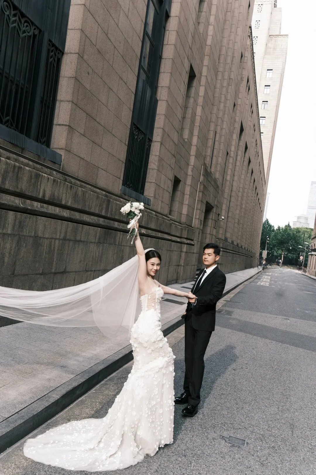我好像拍到了他们的人生婚纱照