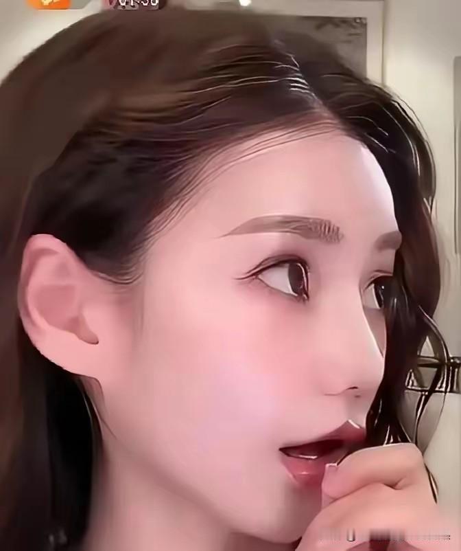汪家百日宴马小梅的妈妈滚蛋根本不是矫情，是太清醒，这一步棋走得绝了。眼瞅着