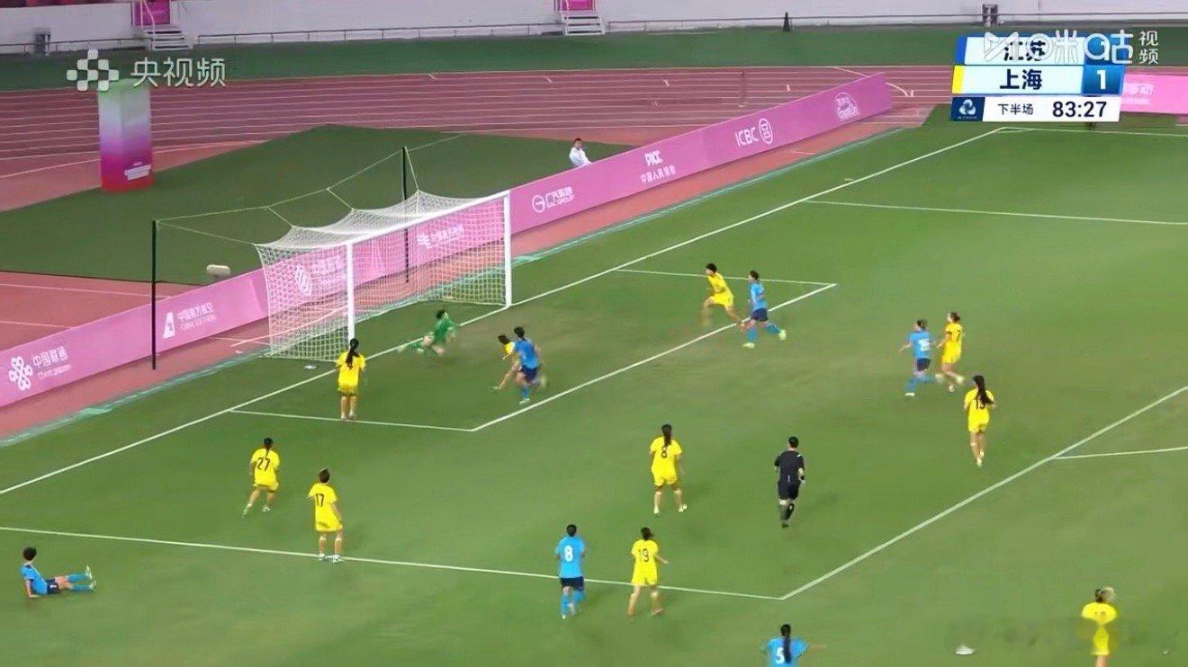 江苏女足闯进十五运女足总决赛！这个阶段对于双方来说是最艰苦的时候，赛程密集，对手