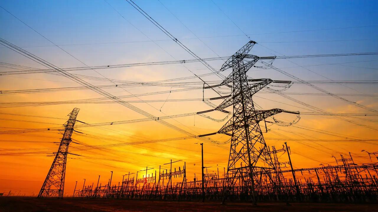 说出来你可能不相信，现在全世界最紧俏的硬通货，排第一的是咱们家里的，那个灰扑扑的