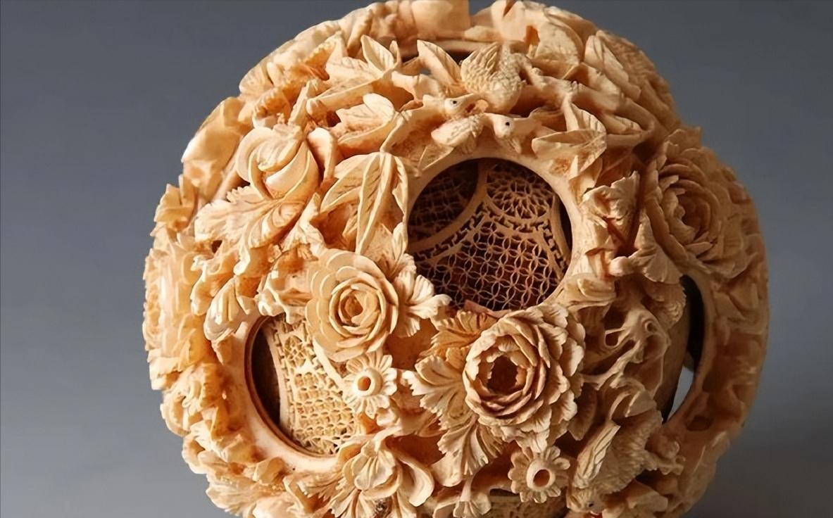 1915年，万国博览会上，中国参赛牙球原本可以稳拿金奖，没想到半路杀出个日本的牙