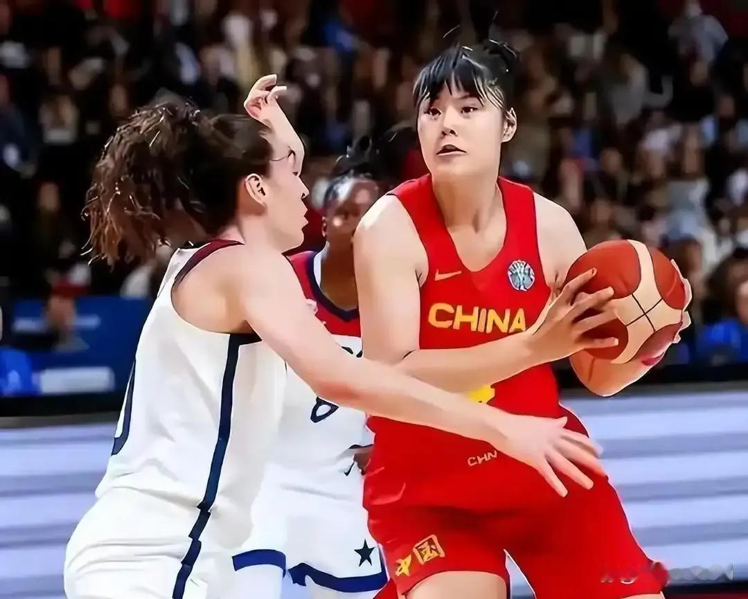 一个美国小邮差断送了李月汝的冠军梦一个球员能有几次为国家效力的比赛，一个球员又能有几个四年！这件冤案