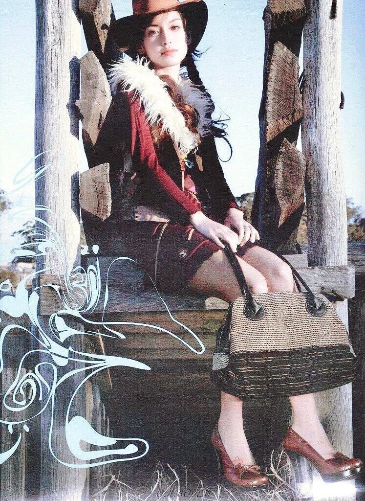 angelababy⼁杨颖宝宝拉勾勾和我一直相爱✌︎•͈ᴗ⁃͈