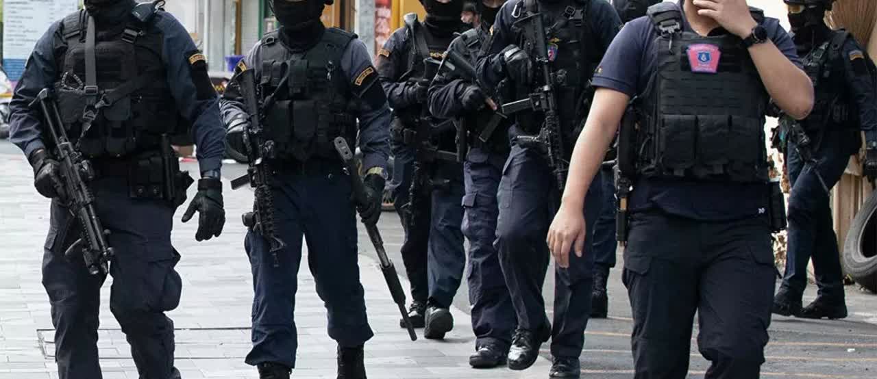 泰国抗议者指责政府与柬埔寨谈判失败曼谷抗议活动领袖查图蓬·蓬潘称，抗议者