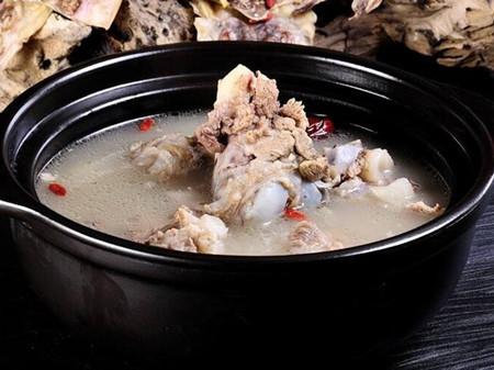 怀孕胎儿腿短吃什么好 多吃这5种食物生出大长腿宝宝