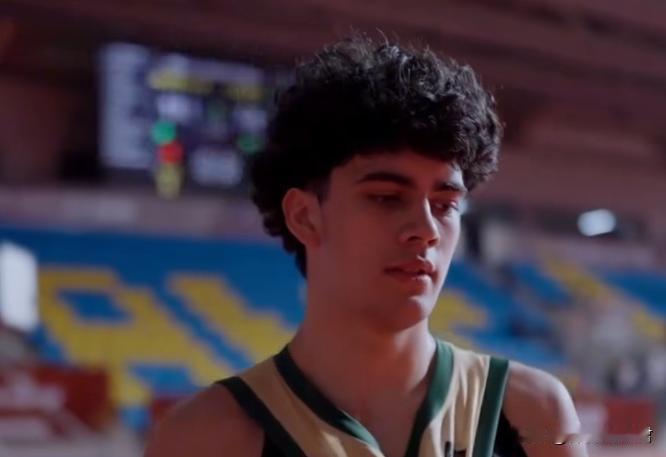 中国U18男篮收到建议！在亚洲杯四强比赛中，中国U18男篮79：66轻取新西兰