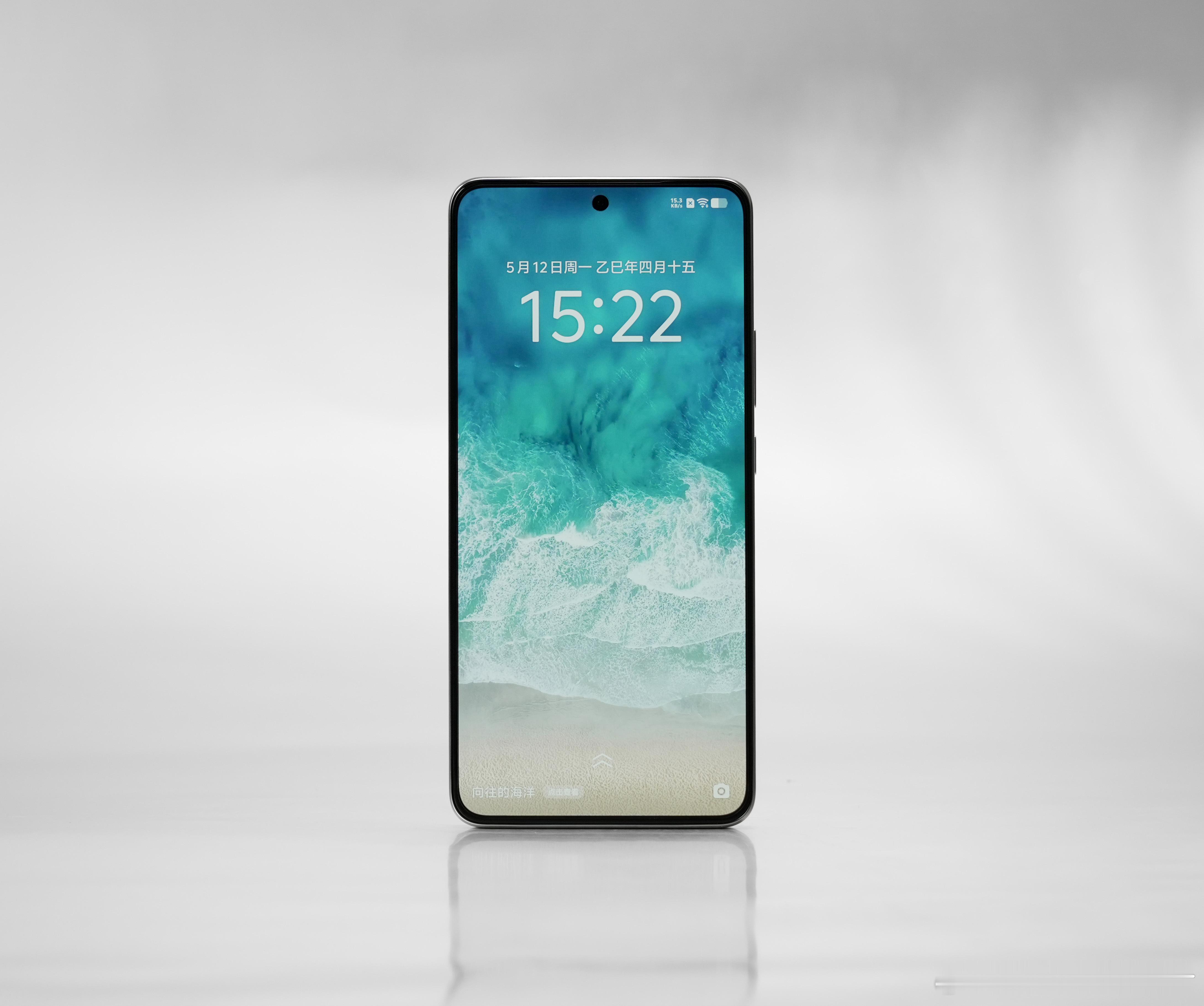 聊聊iQOONeo10Pro+（4）屏幕这次Neo10Pro+最大的一个升