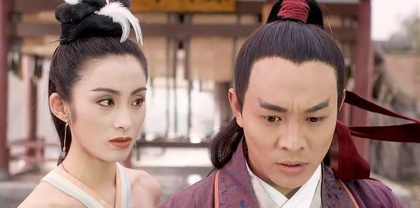 全网都传：骗张无忌的女人，和他妈是同一个人。这个流传28年的“梗”，藏着金庸宇