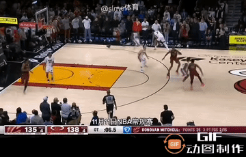 剧情也不敢这样演！米切尔0.4秒投进绝平球，不料威金斯上演0.4秒绝杀[惊恐]