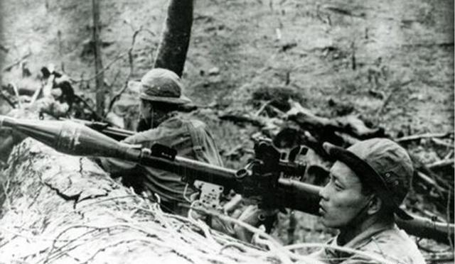 1979年，中央会议讨论出兵越南问题，会上，各将领态度有所不同，其中，叶剑英元帅