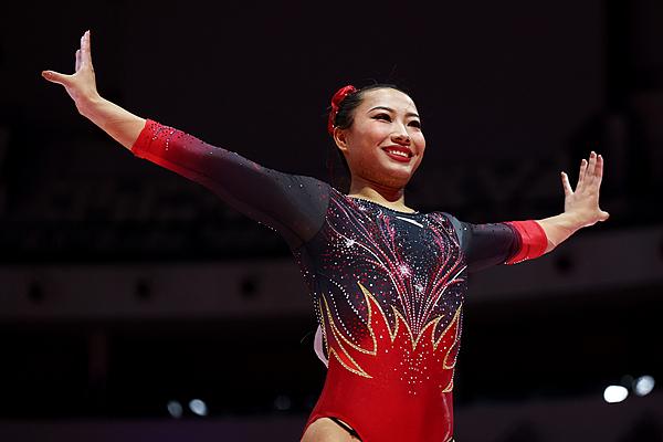 体操世锦赛|26岁老将邓娅兰输给了压力, 但中国体操女队的变革尝试不该中止