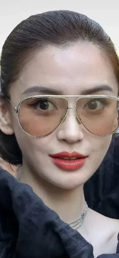 终于知道，黄晓明为什么离婚了。[捂脸哭][捂脸哭][捂脸哭]