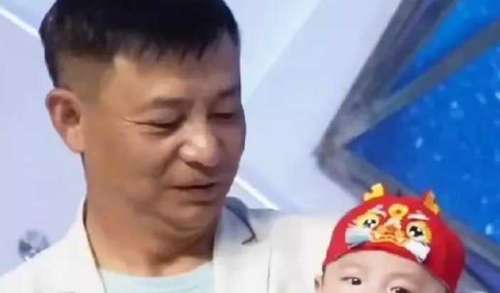 李琳玩儿丁克，被52岁李大双狠狠打脸！她和李大双是二婚，当时还算是年