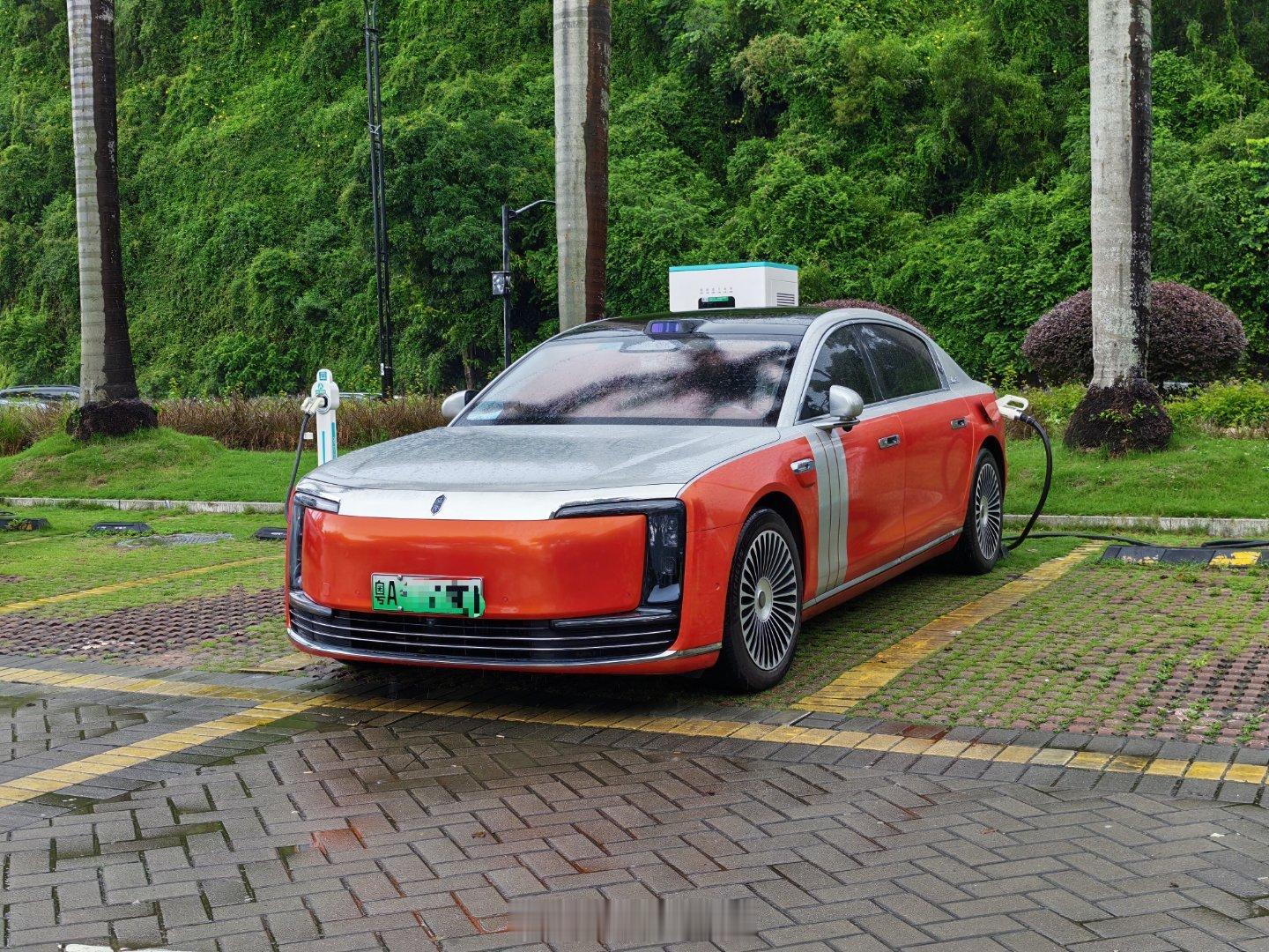 这个颜色真的很尊[爱心]一般人驾驭不了尊界s800​​​