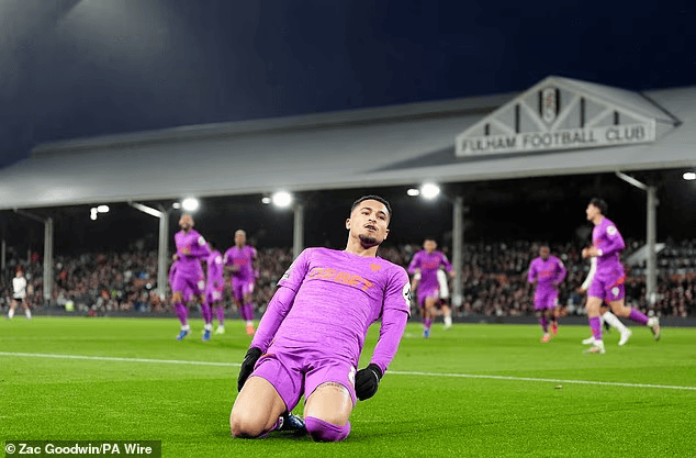 邮报: 狼队中场戈麦斯愿冬窗加盟曼联, 转会费预计5000万欧