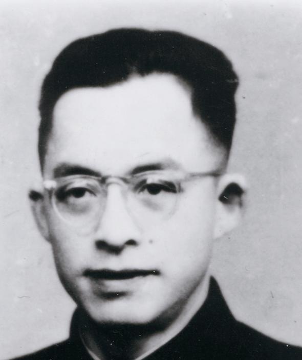 1949年，国军师长黎强被俘虏，面对审问，他却提了一个奇怪的要求：“能否帮我给周