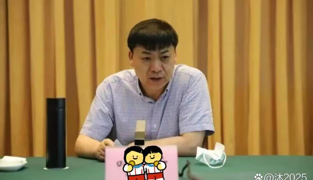 大瓜！河南信阳的一场酒局可真是闹大了！10个人聚在一起，其中5个都是政法委的官员