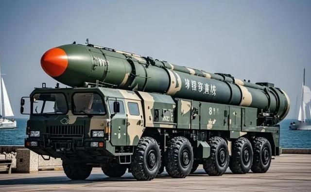 一口气花35亿买东风导弹，又砸150亿请中国驻军，付款极其爽快。谁能想到，在战火