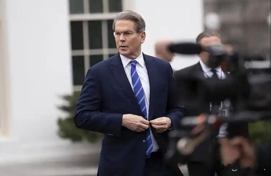 以后谁敢要美国货币体系？美国财政部长贝森特表示，美国已从伊朗查获价值10亿美