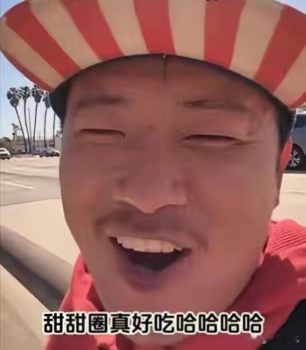 王伟恒，网名“甜甜圈”，消防退伍后成为了互联网上成功的博主，年收入20万以上，但
