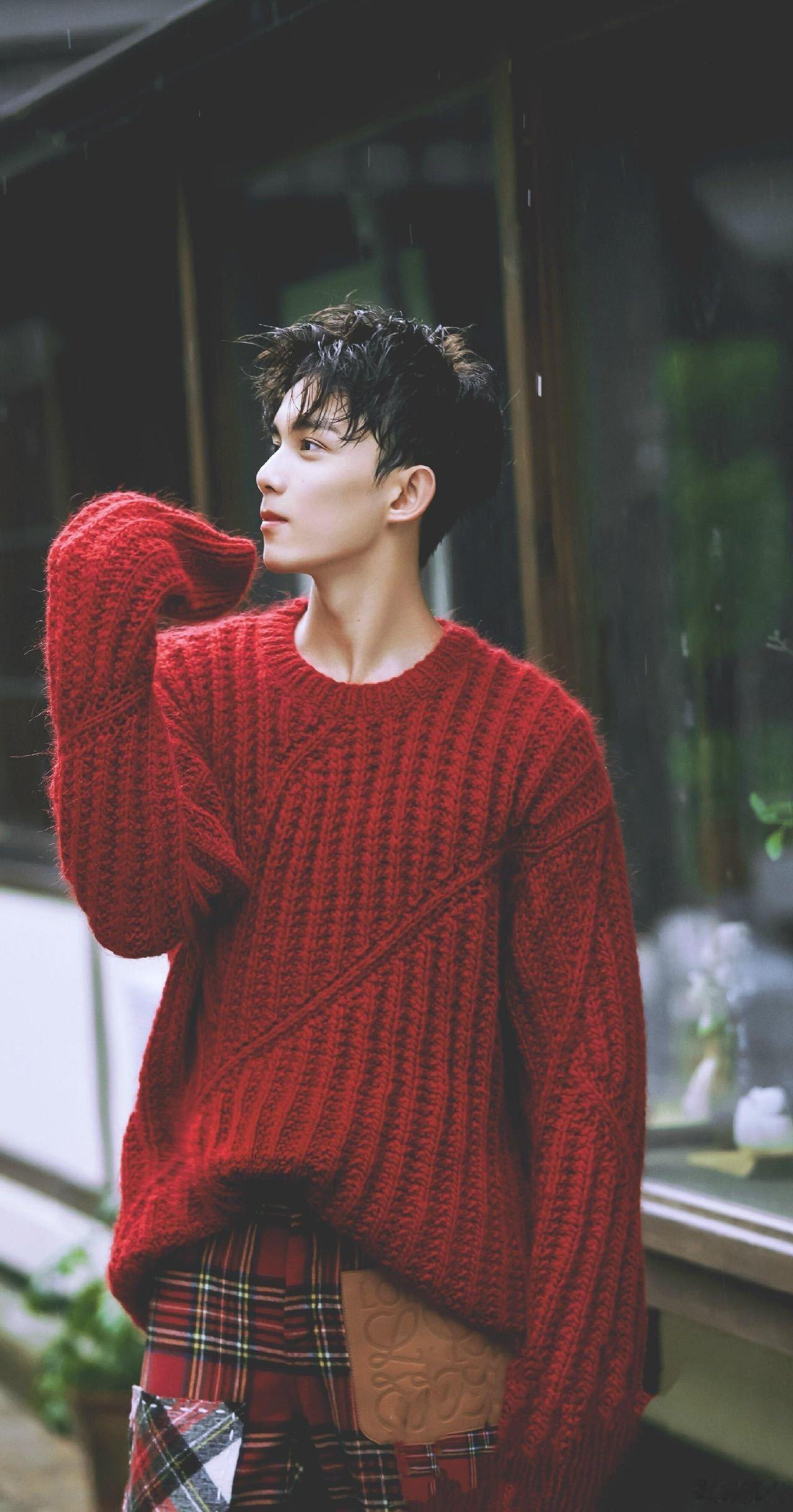 吴磊的少年感也是没谁了谁的青春没幻想过有吴磊这样的男孩相伴？他剑眉星目、笑容阳