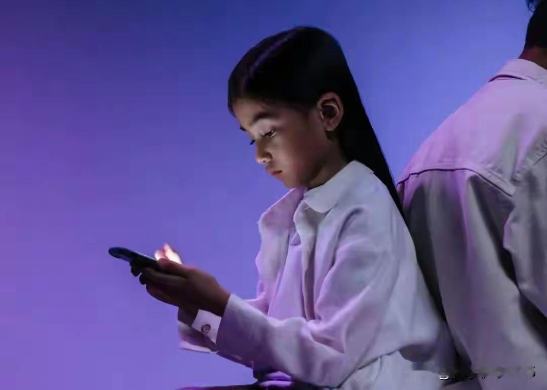 小心孩子手腕上的“社交黑洞”！它正在悄悄毁掉你的娃当了妈以后，我比谁都更关