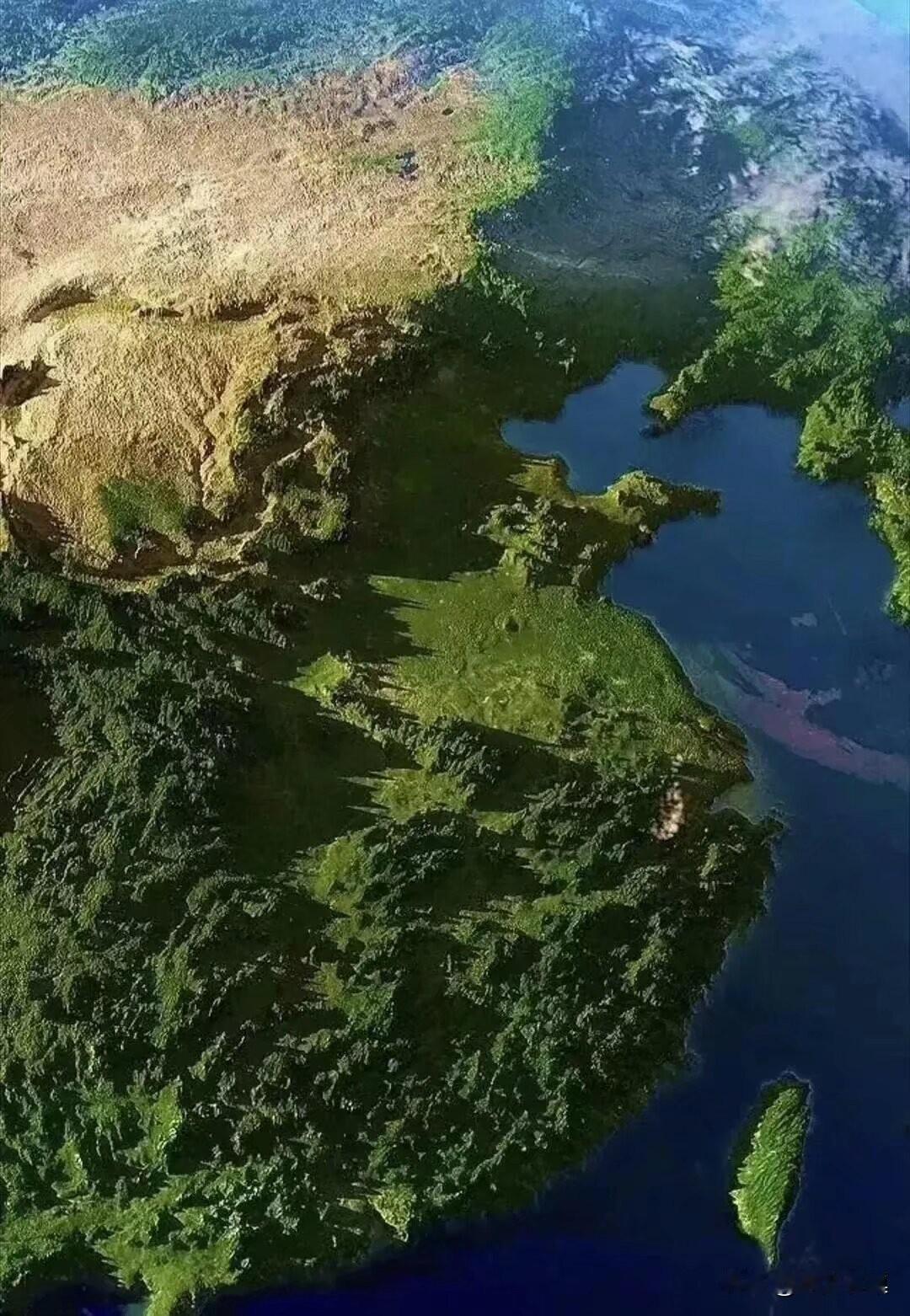 当代著名国际女诗人翟永明说：“不要听一个男人讲政治，要听他怎么讲女人，那才是他真