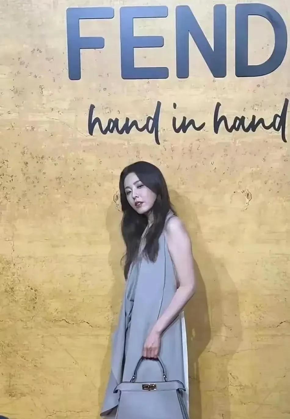 不明白被称为“中戏两百年难遇”的美女的曾黎为什么想不开迷上了医美？四十多岁的她