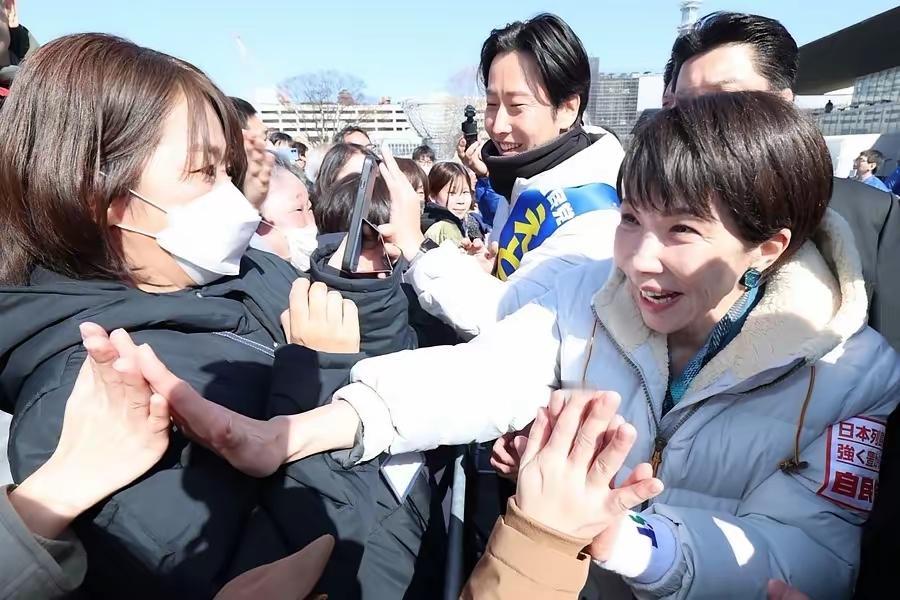 近日，日本自民党政务调查会长小林鹰之公开表示：若高市早苗内阁再不采取果断行动，日