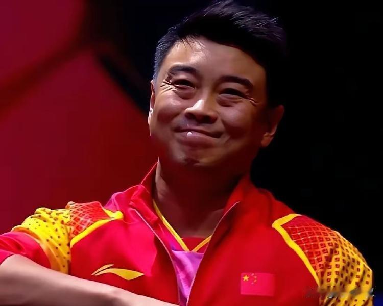 最不愿意看全运会的估计是王皓了！自己重点培养的球员被一群退役的摩擦了！梁靖崑