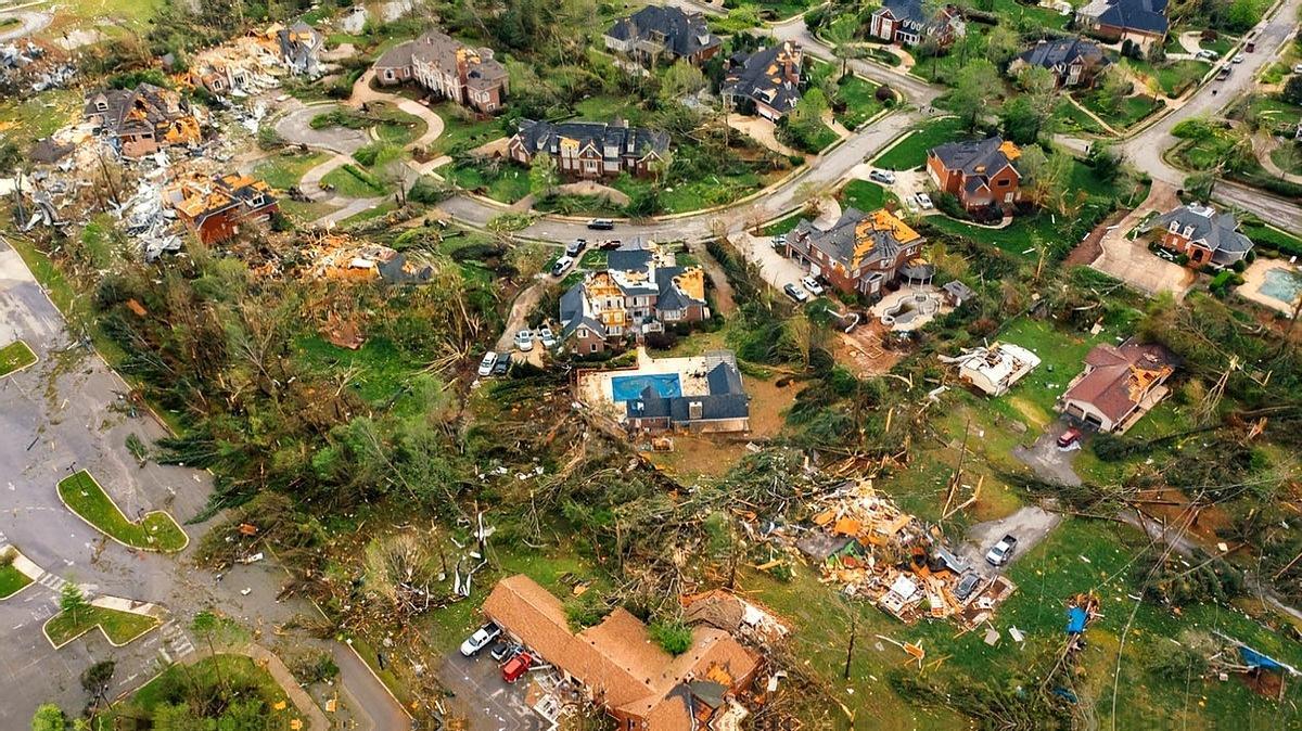 2025年11月初，台风海鸥来了，菲律宾受灾了，32个省都遭殃，宿务省更惨，华人