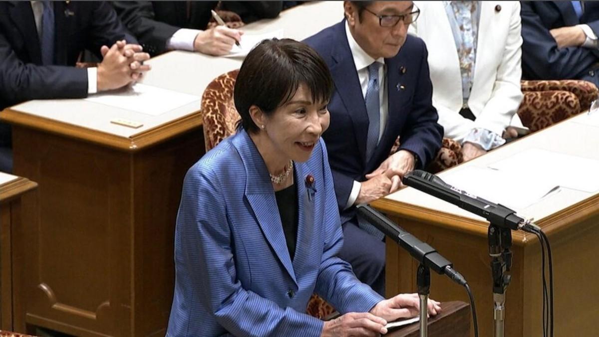 炸锅了！日本海底挖稀土硬刚中国，全球矿产霸权争夺战正式打响！一边是日本在南鸟