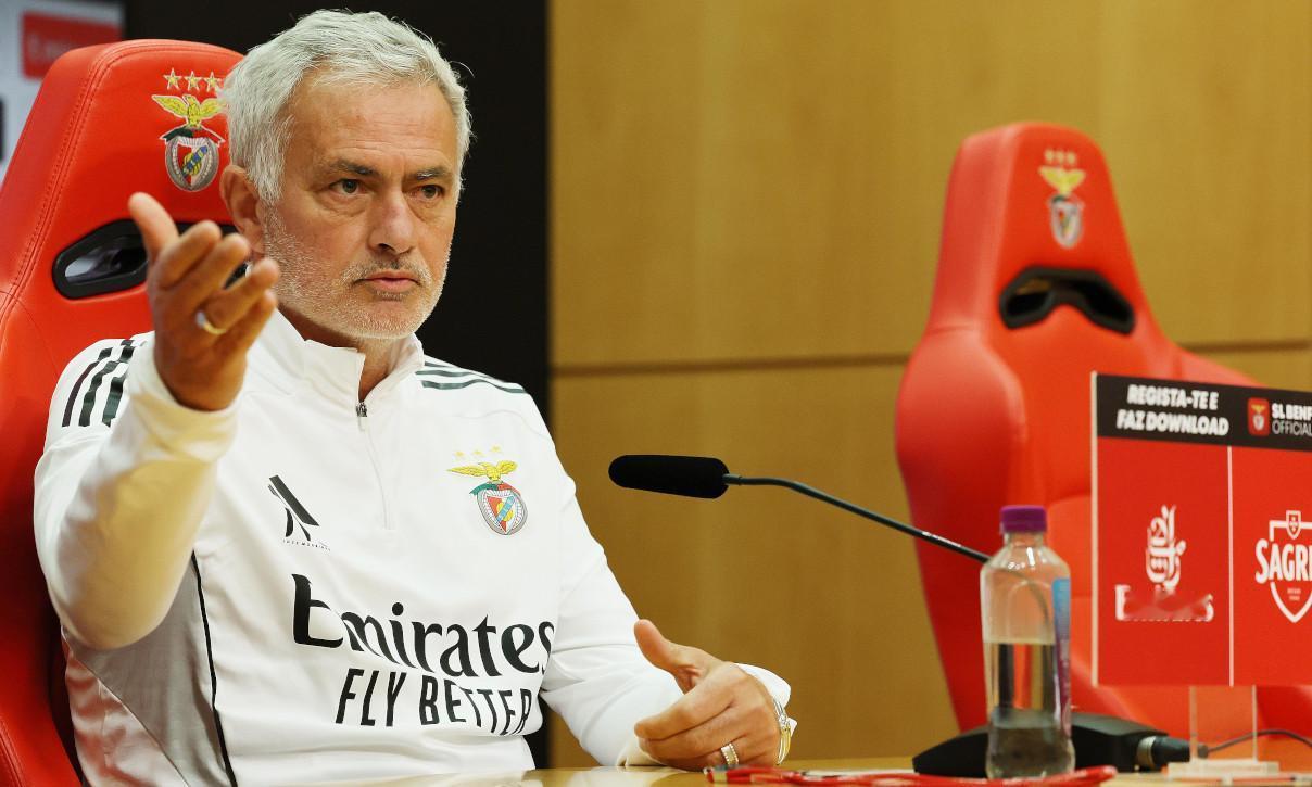 【穆帅笔记】穆里尼奥这次面对的是，葡超联赛控球率最高的球队，还是三中卫战术，这种