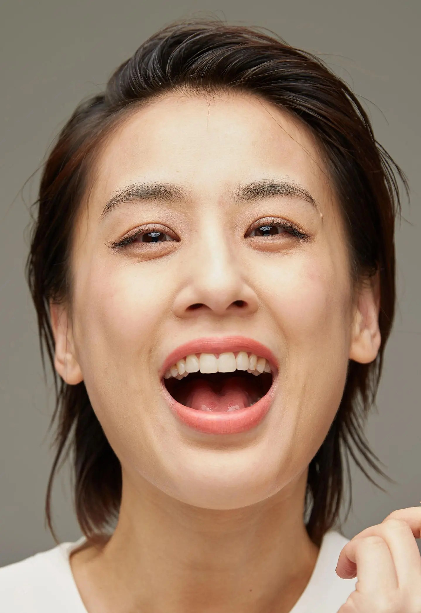 黄圣依高清写真生图怼脸拍。