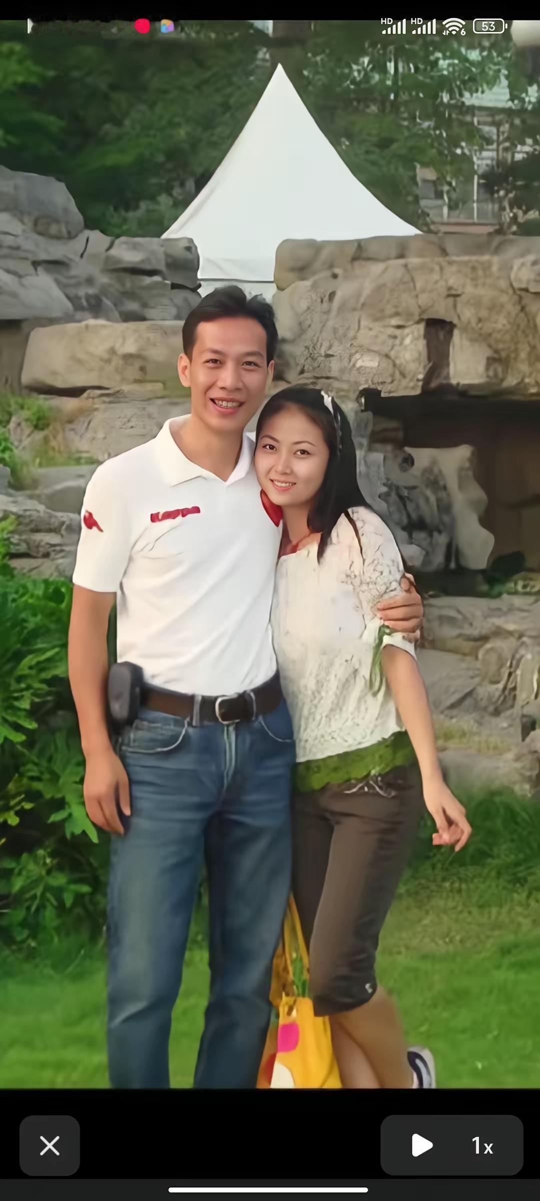 一提到柳州第一反应就是螺蛳粉，如果让我继续思考第二个肯定是莫老师。莫老师天生的狐