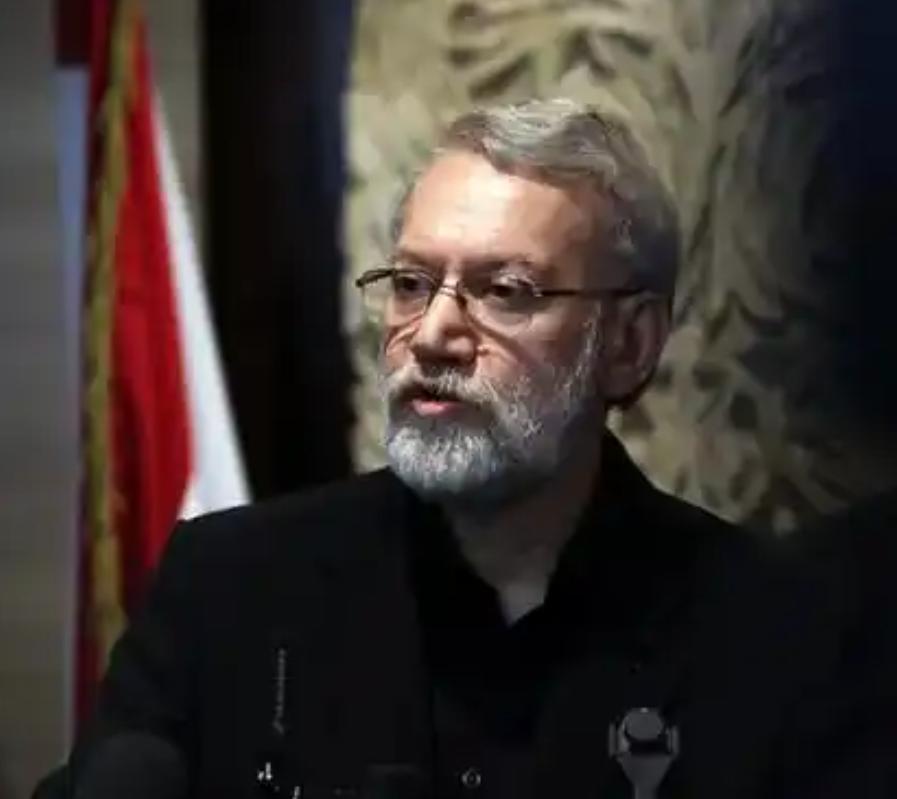 什么情况？拉里贾尼。以色列媒体说，拉里贾尼可能在昨晚的袭击中丧生。以色列总参