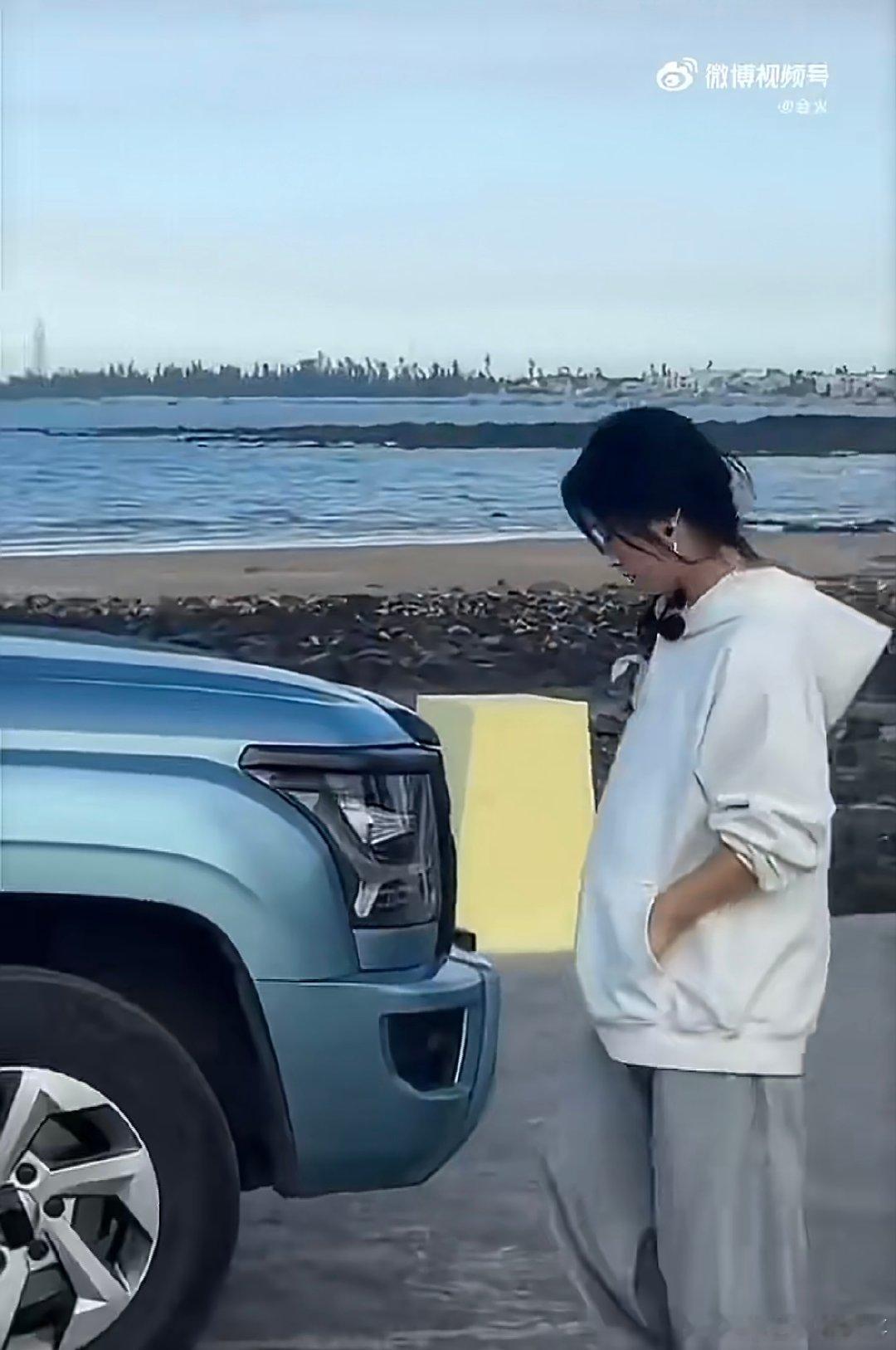 亲爱的客栈能不能边拍边播亲爱的客栈2026海边客栈的路透也太治愈了！王鹤棣白鹿