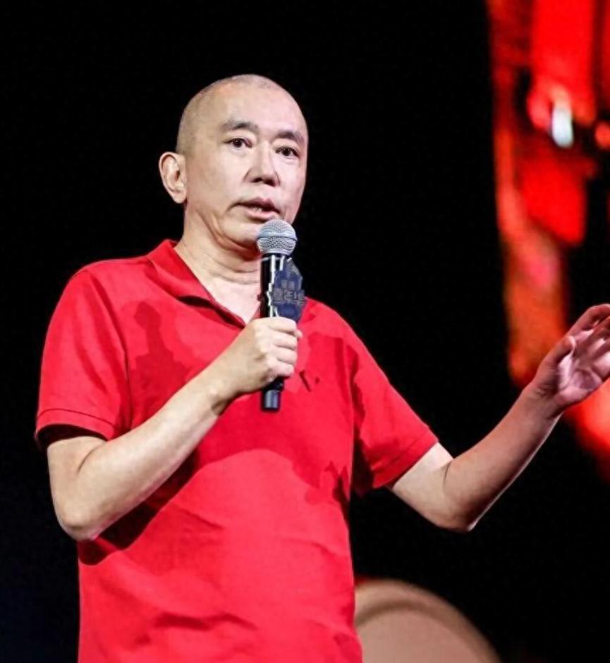 🐒靠游戏赚的盆满钵满，父女俩身价高达610亿，今套现80亿潇洒离场今年夏天，