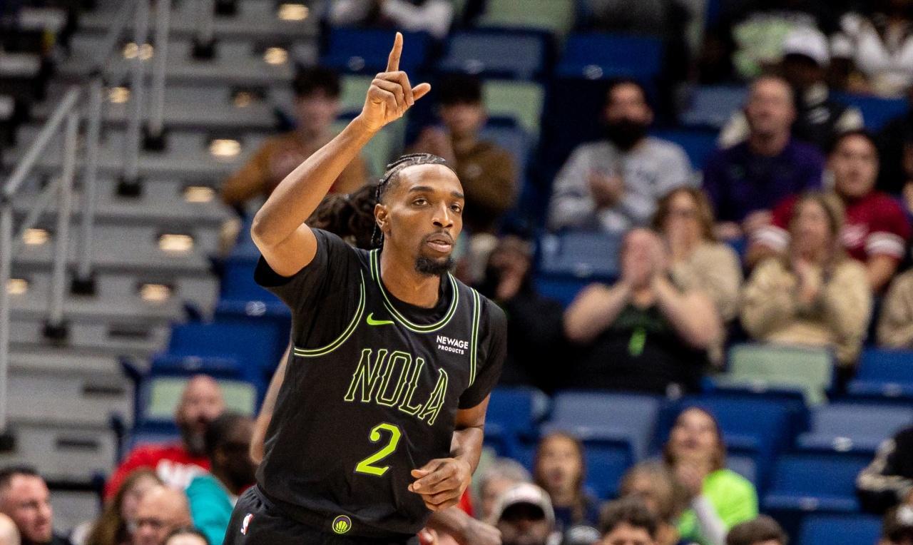 狮子大开口，不给湖人机会！美媒报道：佩林卡询问了鹈鹕管理层关于琼斯的报价，鹈鹕要