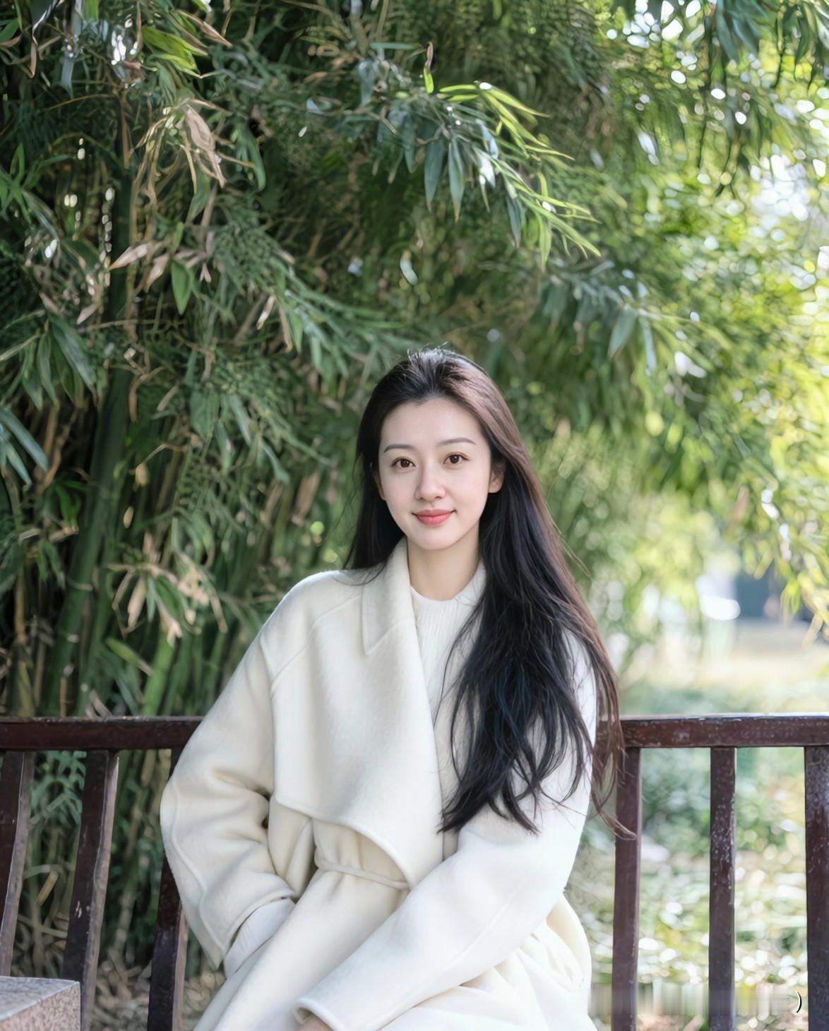 男人和女人断了联系，谁先忍不住，其实这没有固定答案。感情里，谁用情更深、