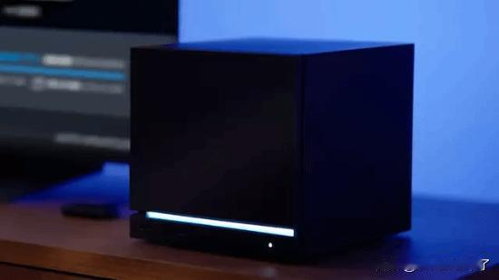 据外媒报道，Valve的SteamMachine是一个有趣的设备，走在高端主机