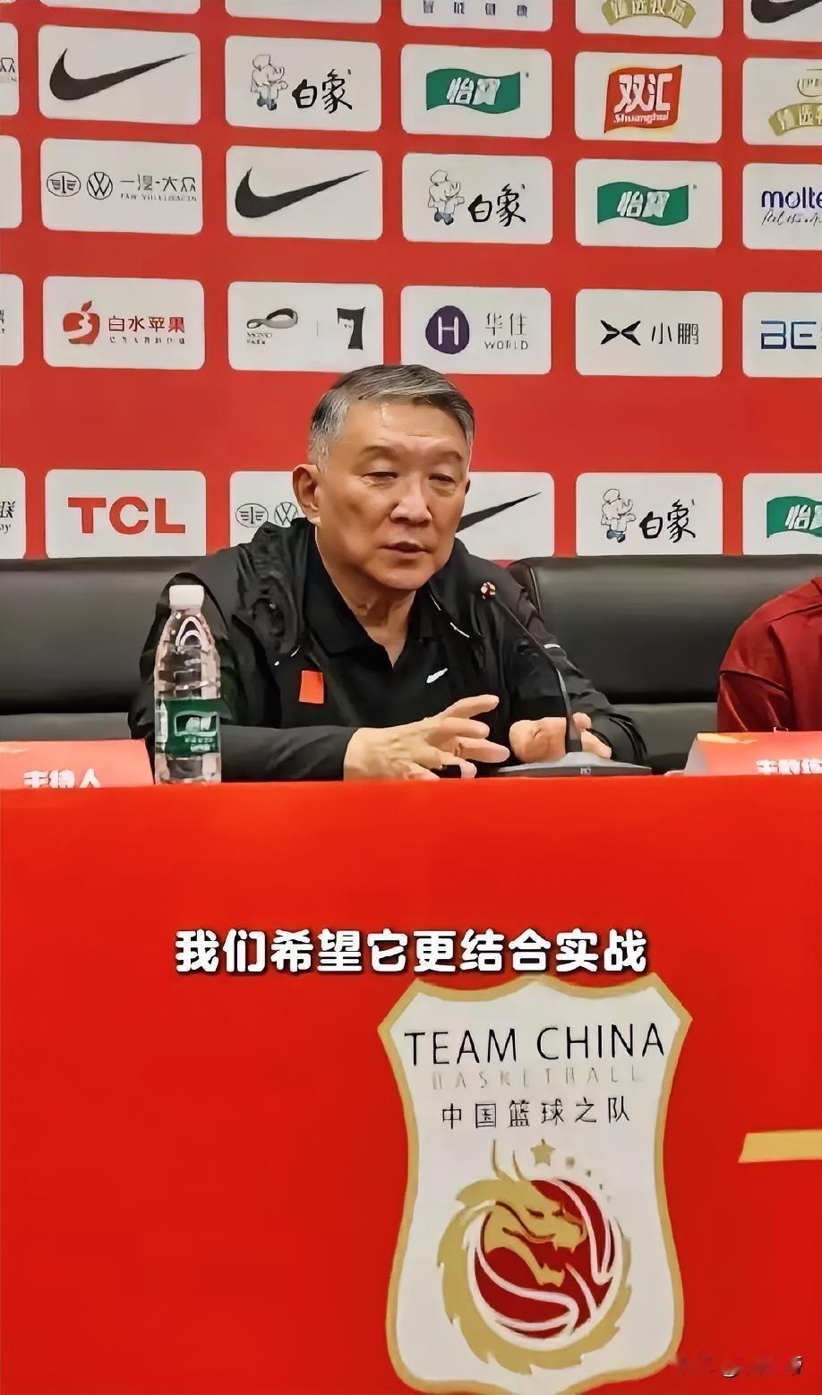 中国女篮热身赛战胜尤文图特，赛后宫鲁鸣接受采访表示：热身赛是对这次高原集训的检验