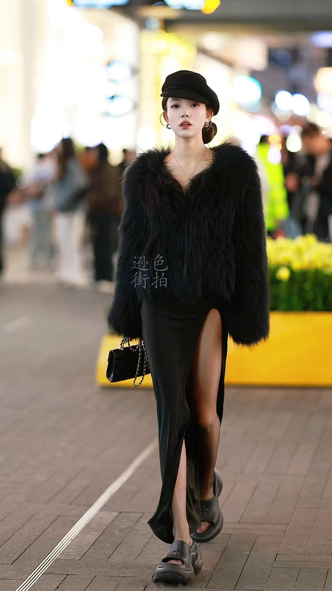 【成都街拍】周四，宝贝们早安！丨摄影拍照每日穿搭