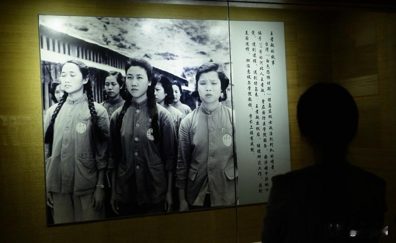 《沉默的荣耀》有成为经典剧集的潜力。谍战剧本就国民度高，有很多经典之作，但近些年