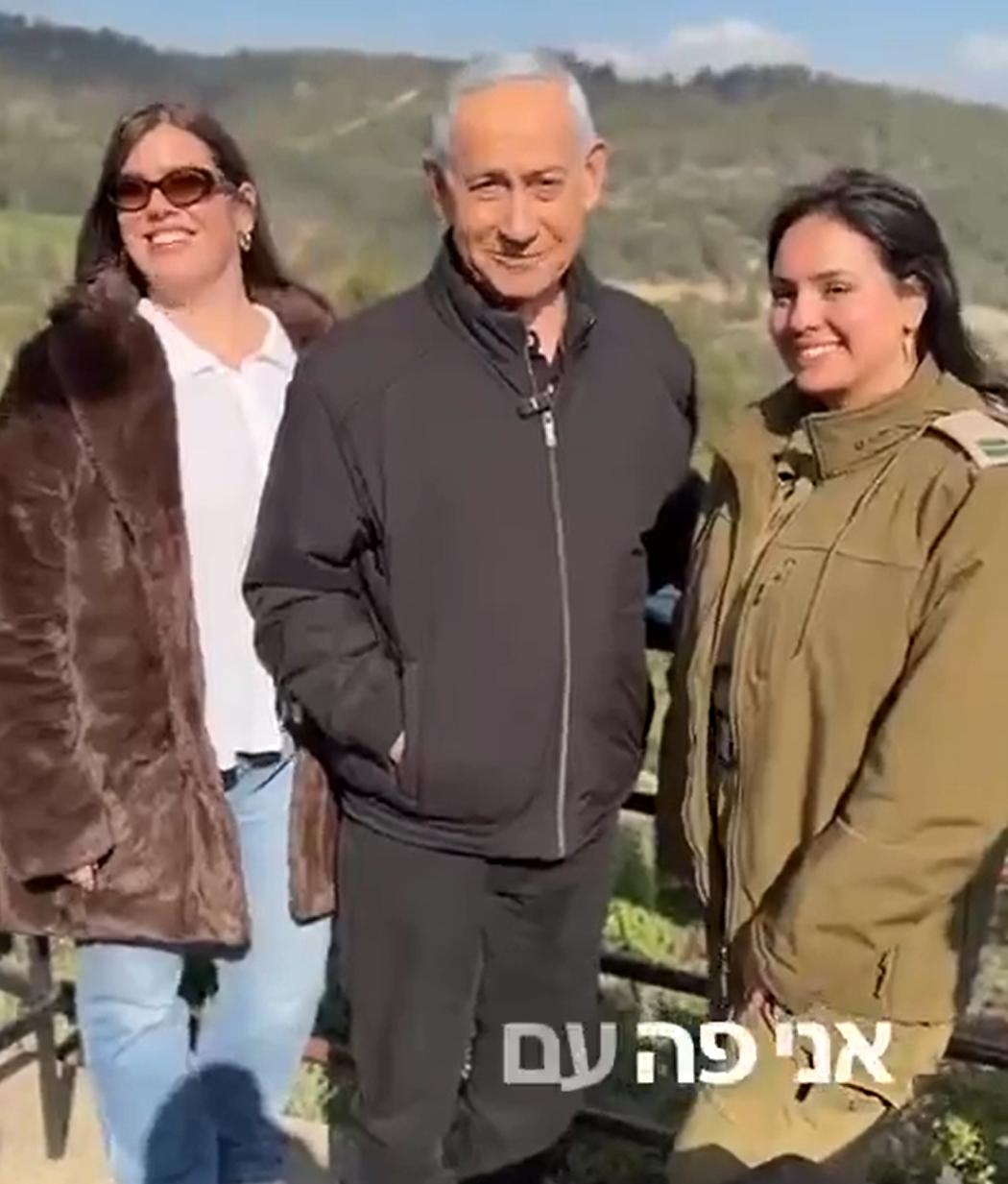 内塔尼亚胡有发视频了。这视频发的有点频繁啊，感觉有点此地无银三百两的意思。