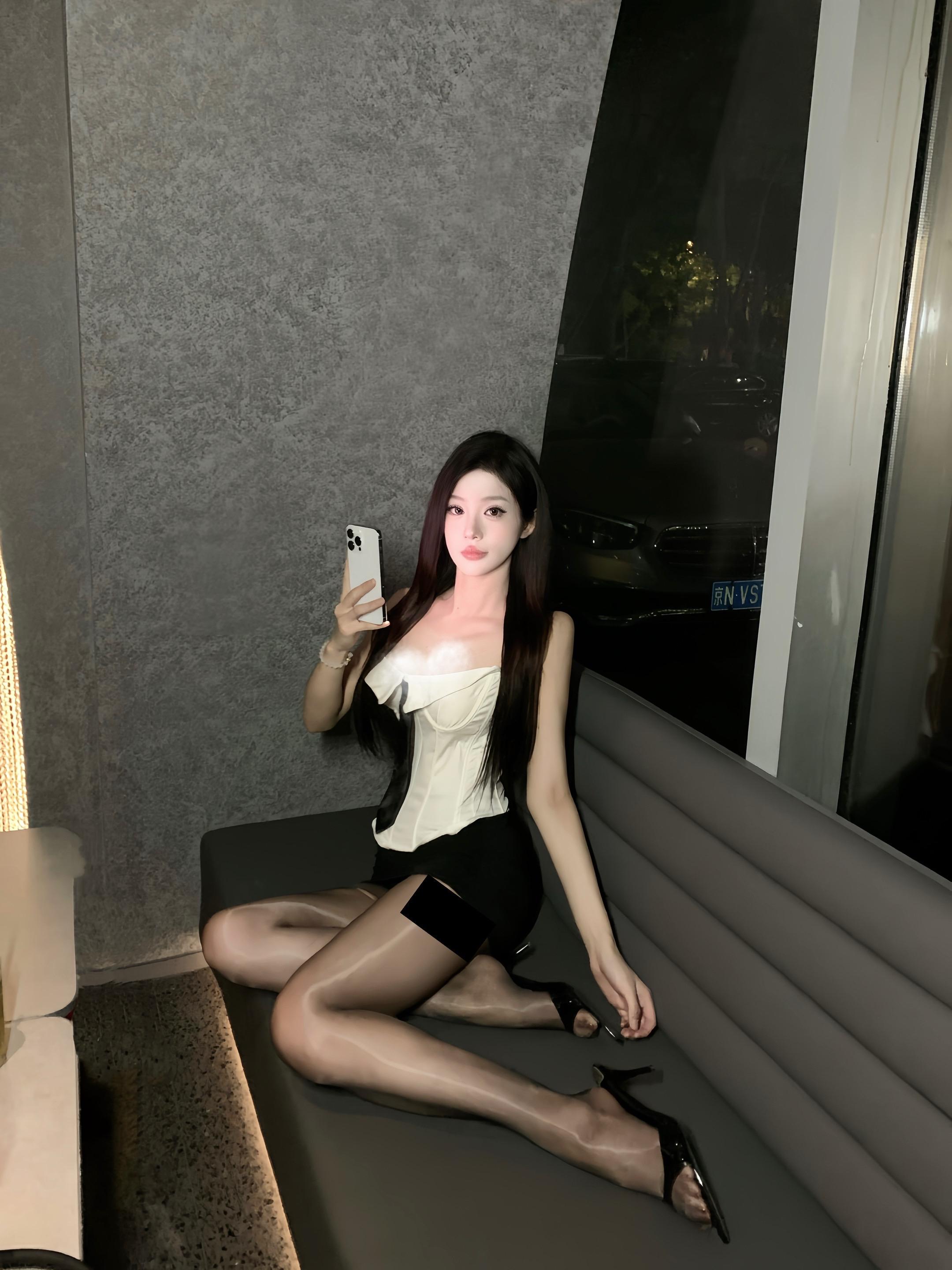 👀。
