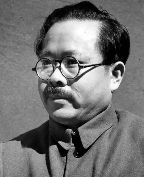 陈云在党内的地位为啥一直高？尤其是建国初期五大书记里，任弼时一走，他能立马填补空