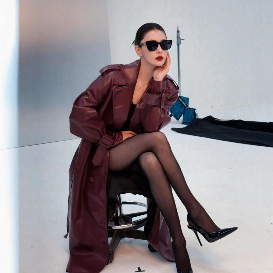 救命！张馨予这身材是真实存在的吗？！刚刷到她最新健身照我手里的奶茶瞬间不香