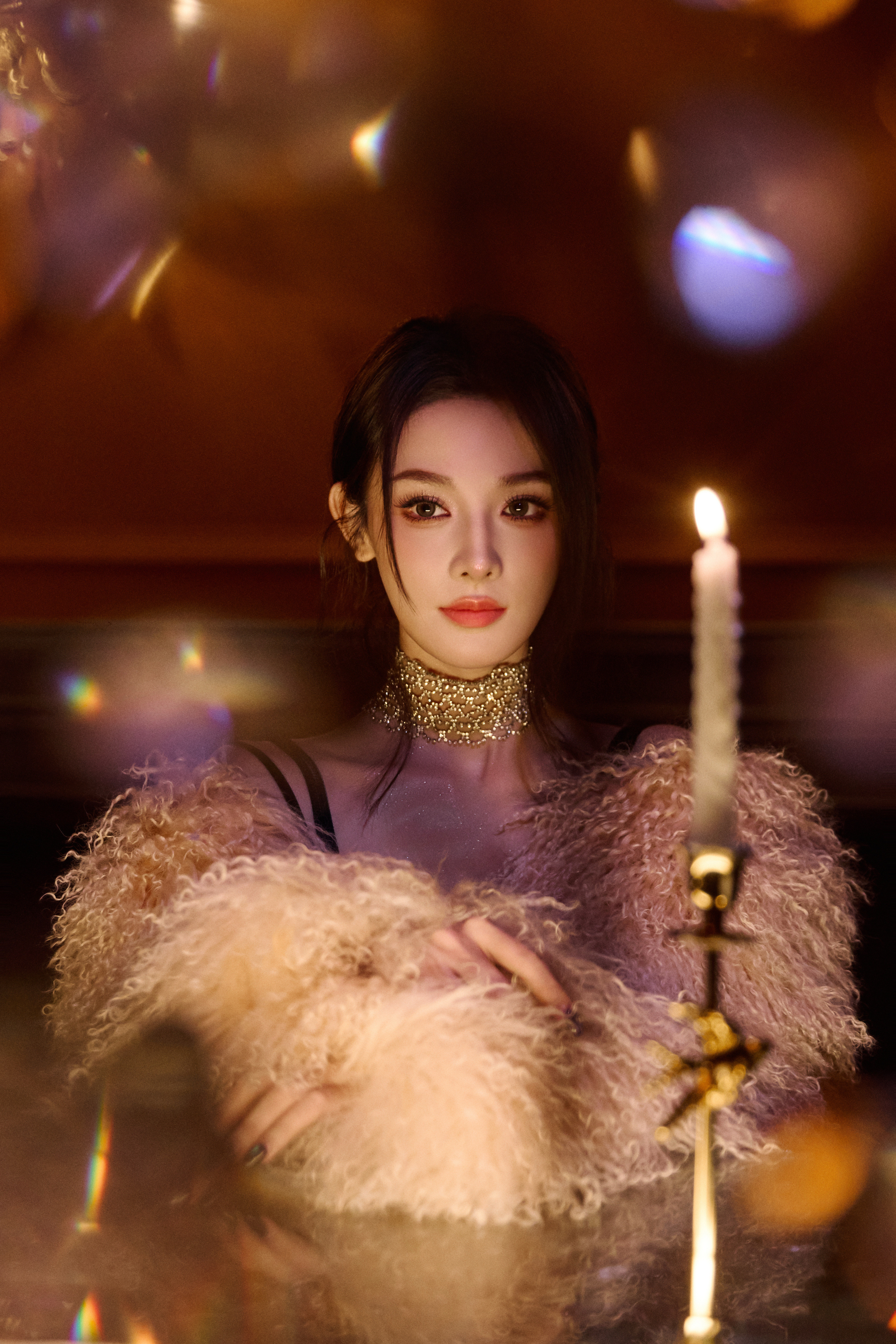 彭小苒裸全背造型此女媚骨天成，姐姐～我可以！好哇塞的造型，美出新高度了！