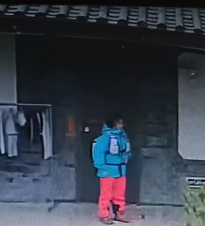 无比悲痛！20岁贵州女大学生遗体被找到的时候，身上已经爬满了山蚂蝗。而她走的那条